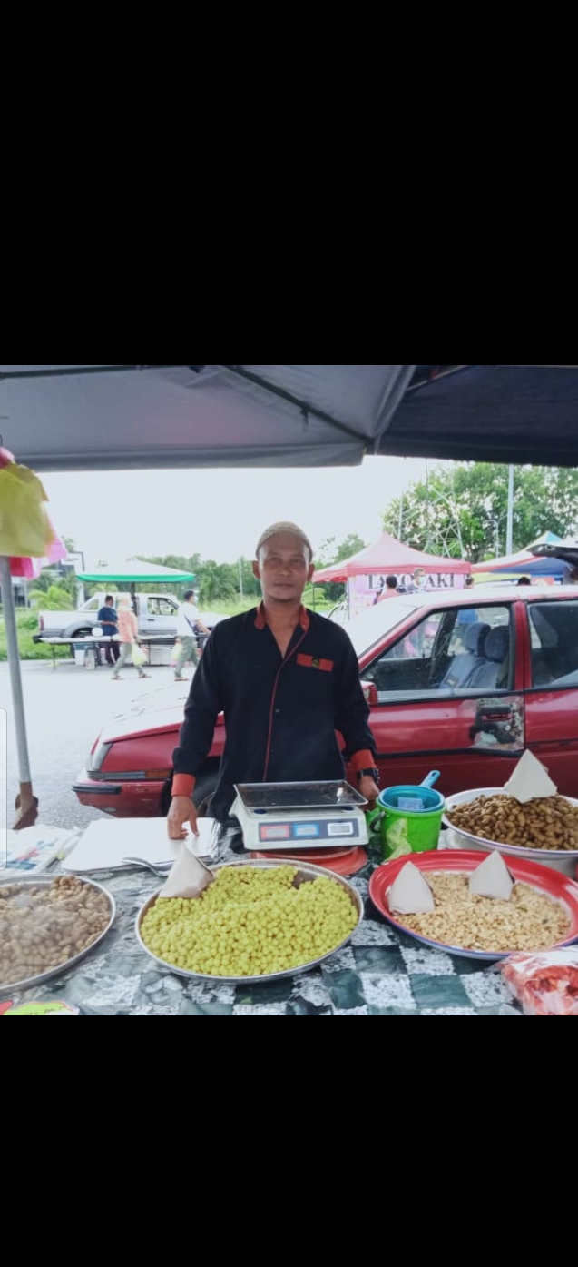 NAZIM KACANG REBUS & SNACK