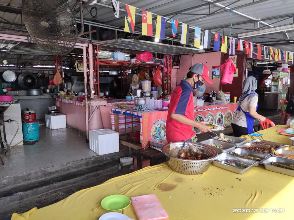 NASI KUKUS BEREMPAH KAK YAH