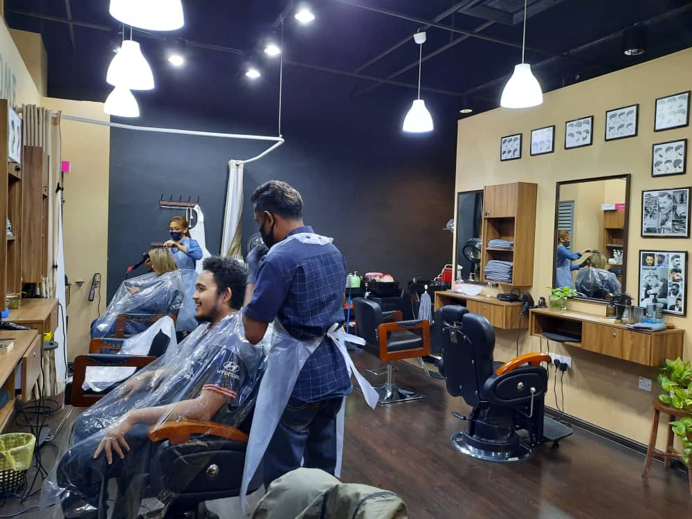 GZ BARBER SHOP