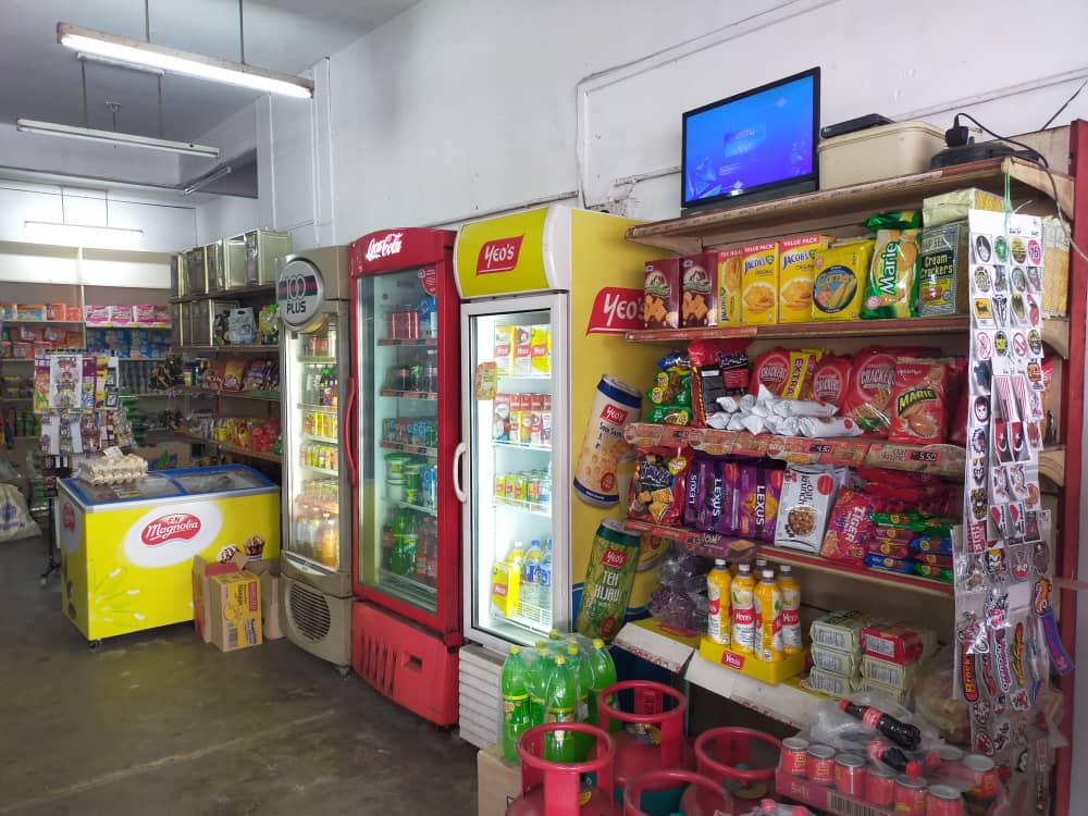 KEDAI RUNCIT SRI TONGKANG