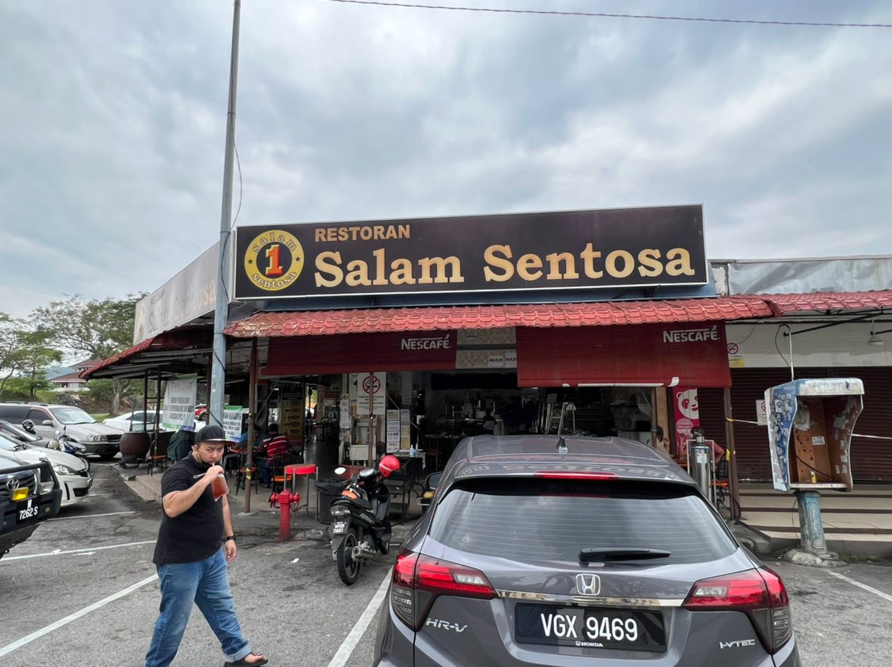 RESTORAN SENTOSA